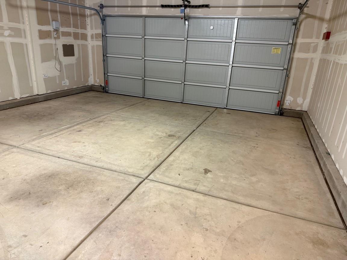 2415 Explorador Dr, Merced, CA 95340