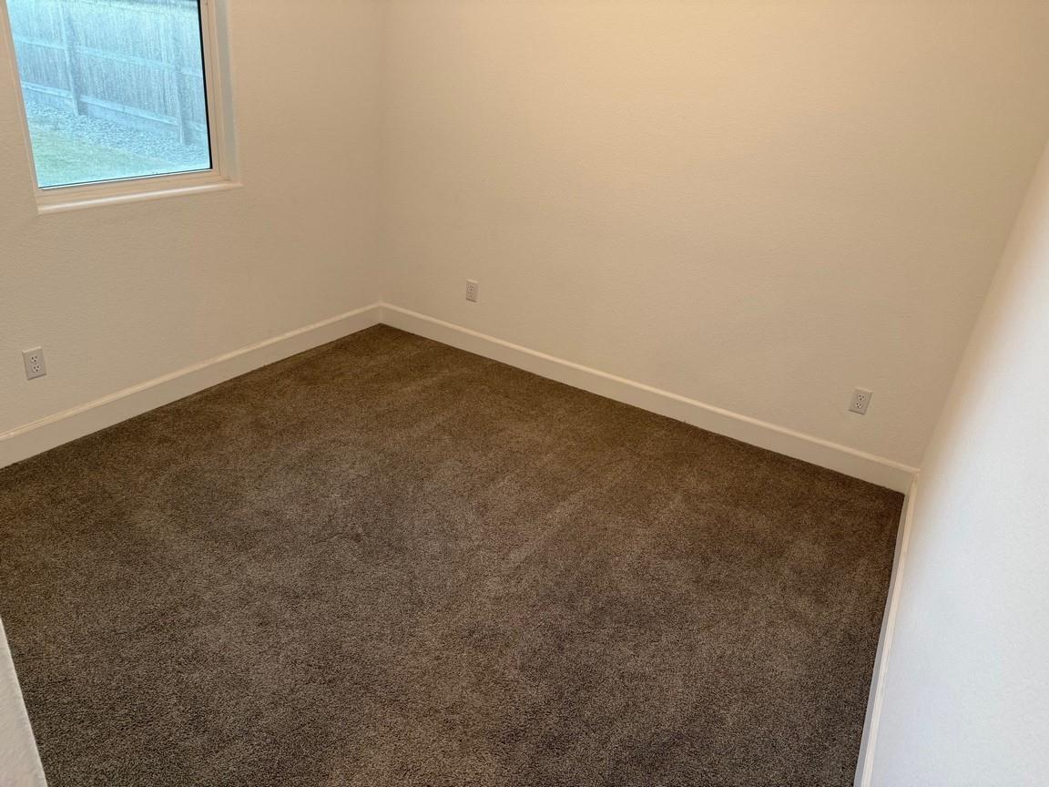 2415 Explorador Dr, Merced, CA 95340