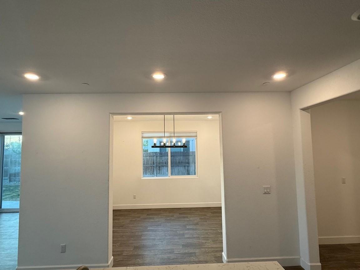 2415 Explorador Dr, Merced, CA 95340