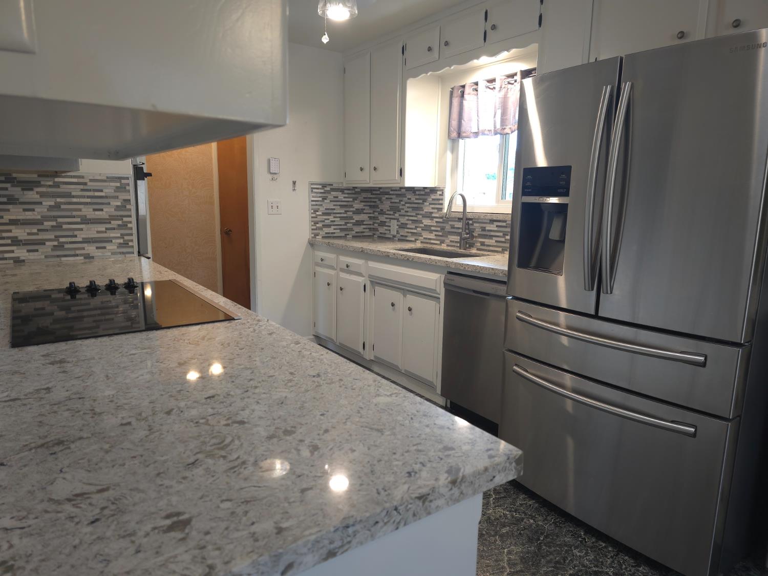 1601 Jacquelyn Way, Modesto, CA 95355