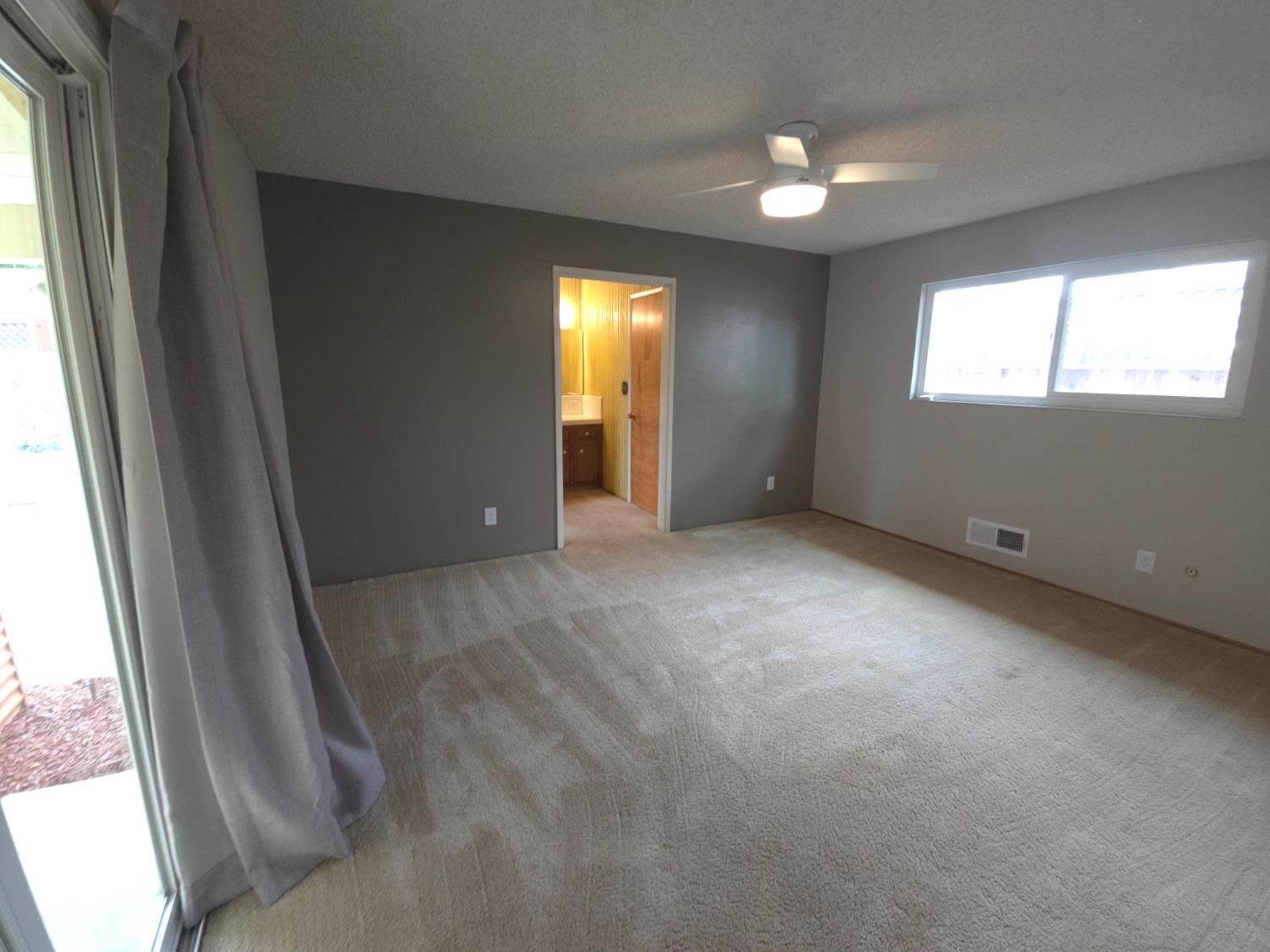 1601 Jacquelyn Way, Modesto, CA 95355