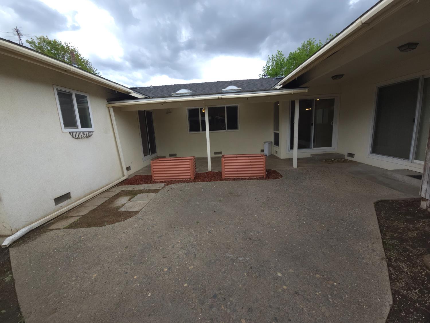 1601 Jacquelyn Way, Modesto, CA 95355