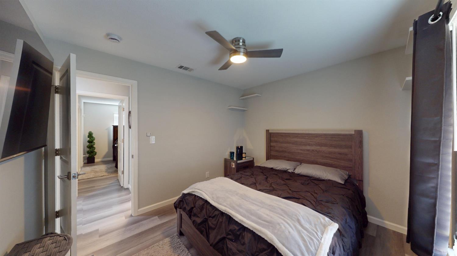 3912 Carver, Modesto, CA 95356