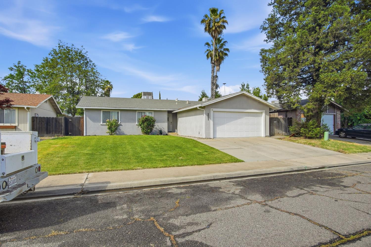 2005 ROTH Ct, Turlock, CA 95380