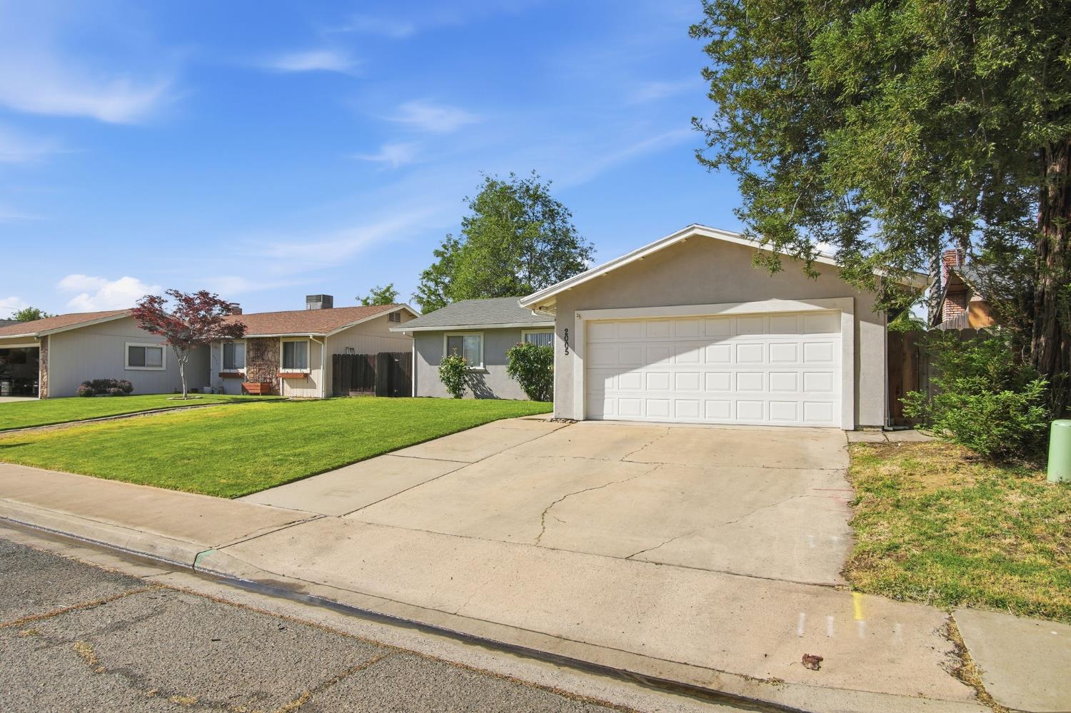 2005 ROTH Ct, Turlock, CA 95380