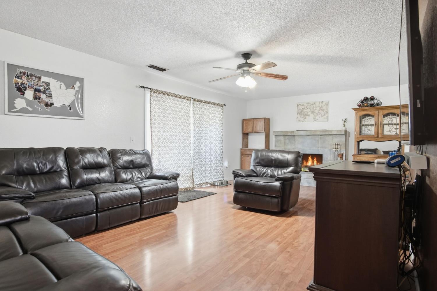 2005 ROTH Ct, Turlock, CA 95380