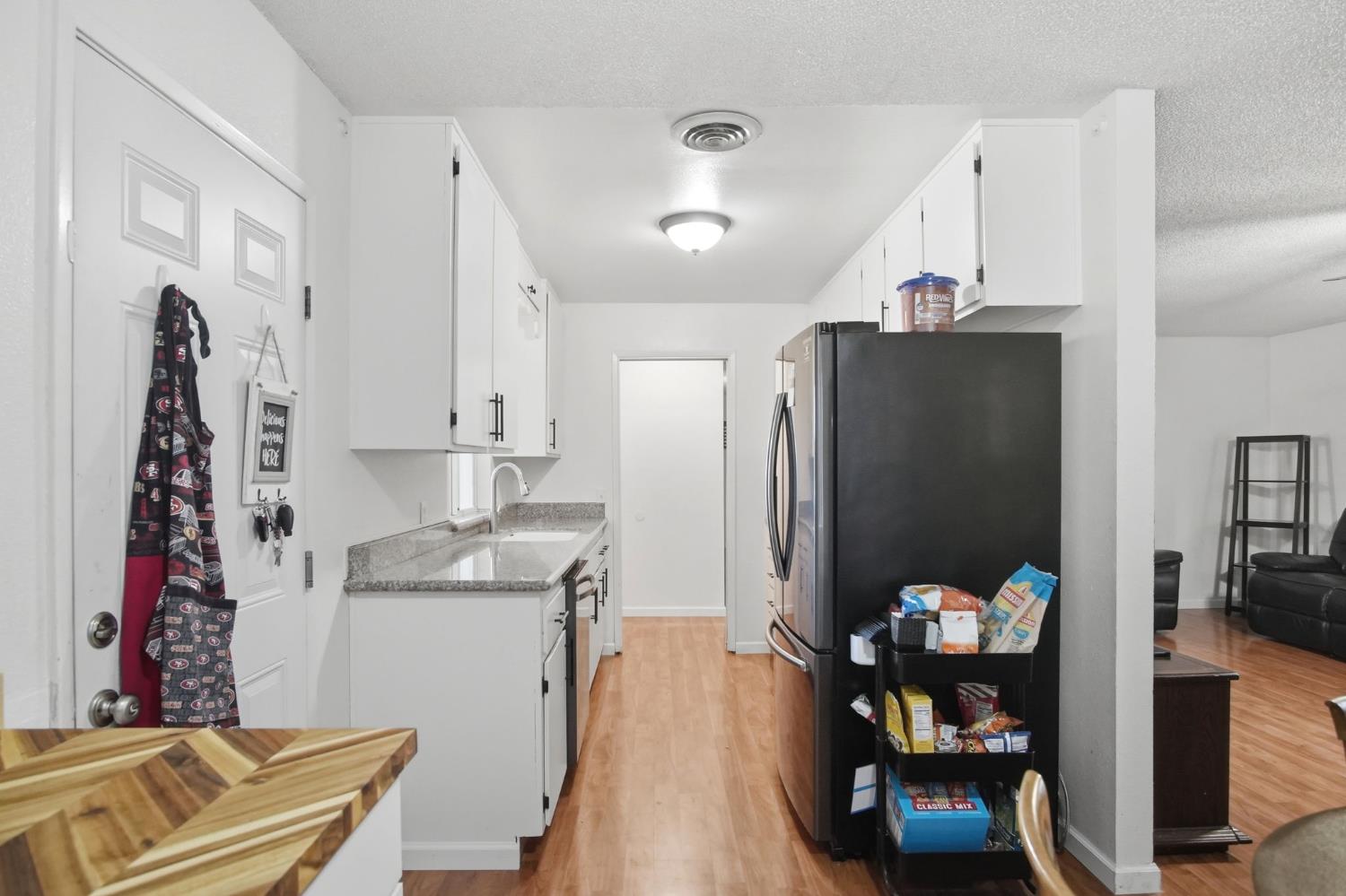 2005 ROTH Ct, Turlock, CA 95380