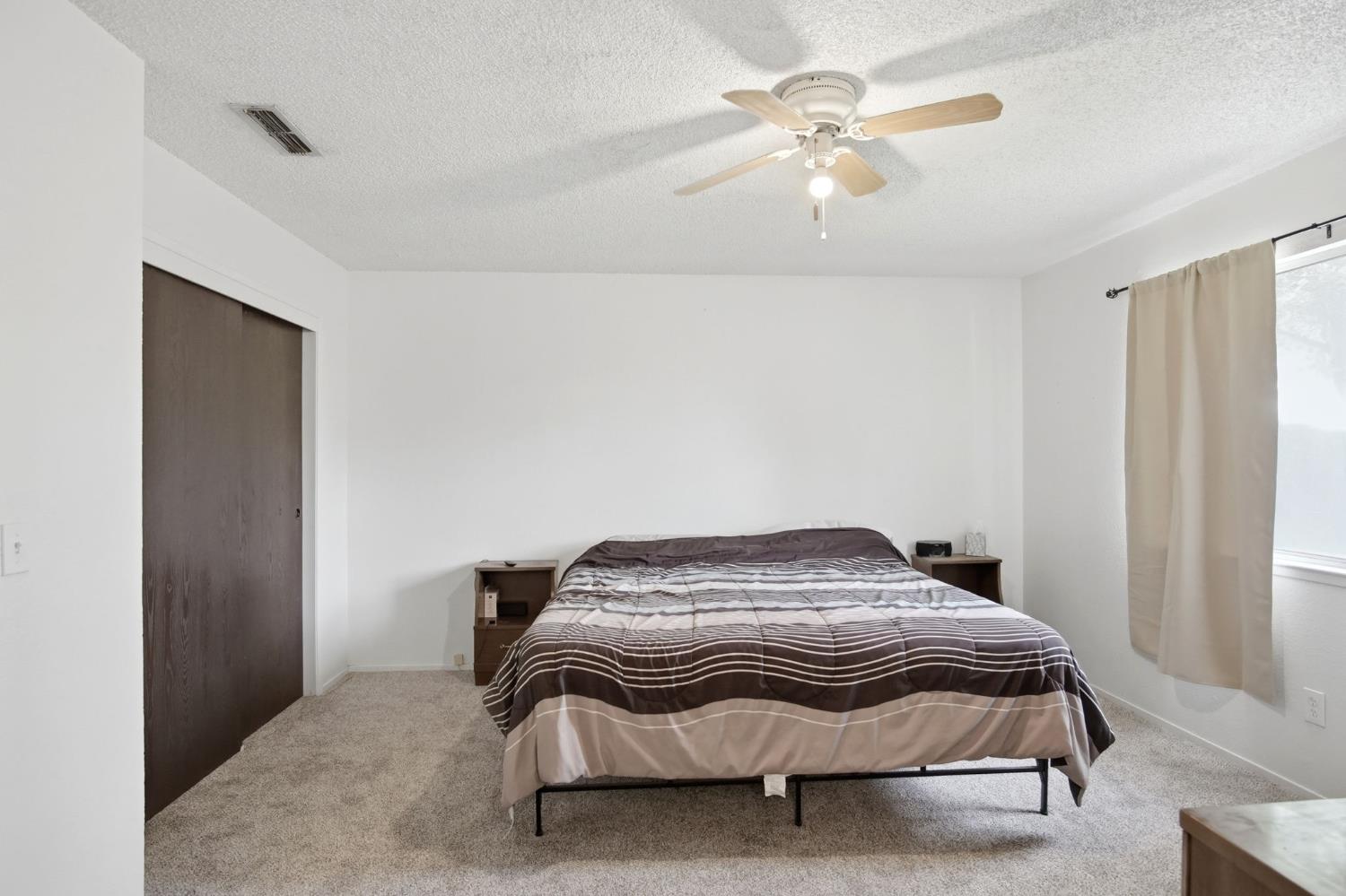 2005 ROTH Ct, Turlock, CA 95380