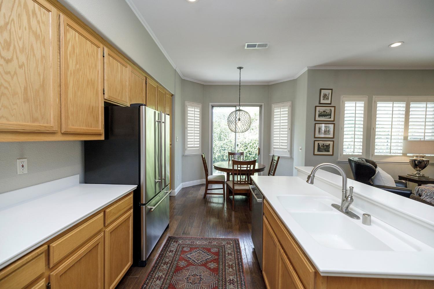 1709 Seven Falls, Modesto, CA 95355