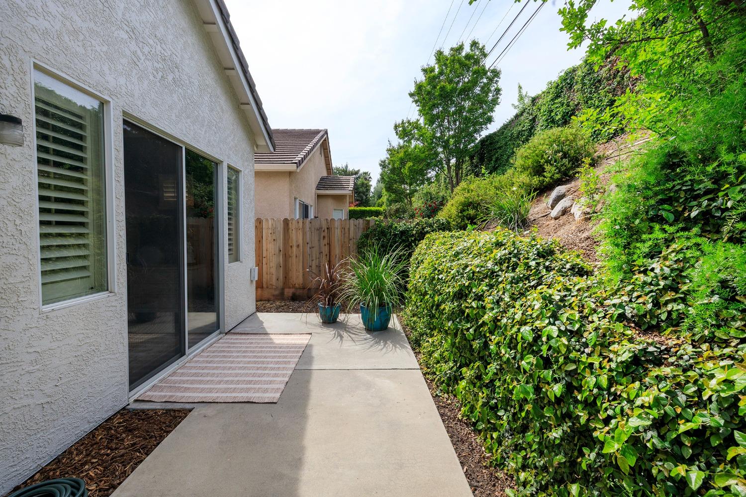 1709 Seven Falls, Modesto, CA 95355