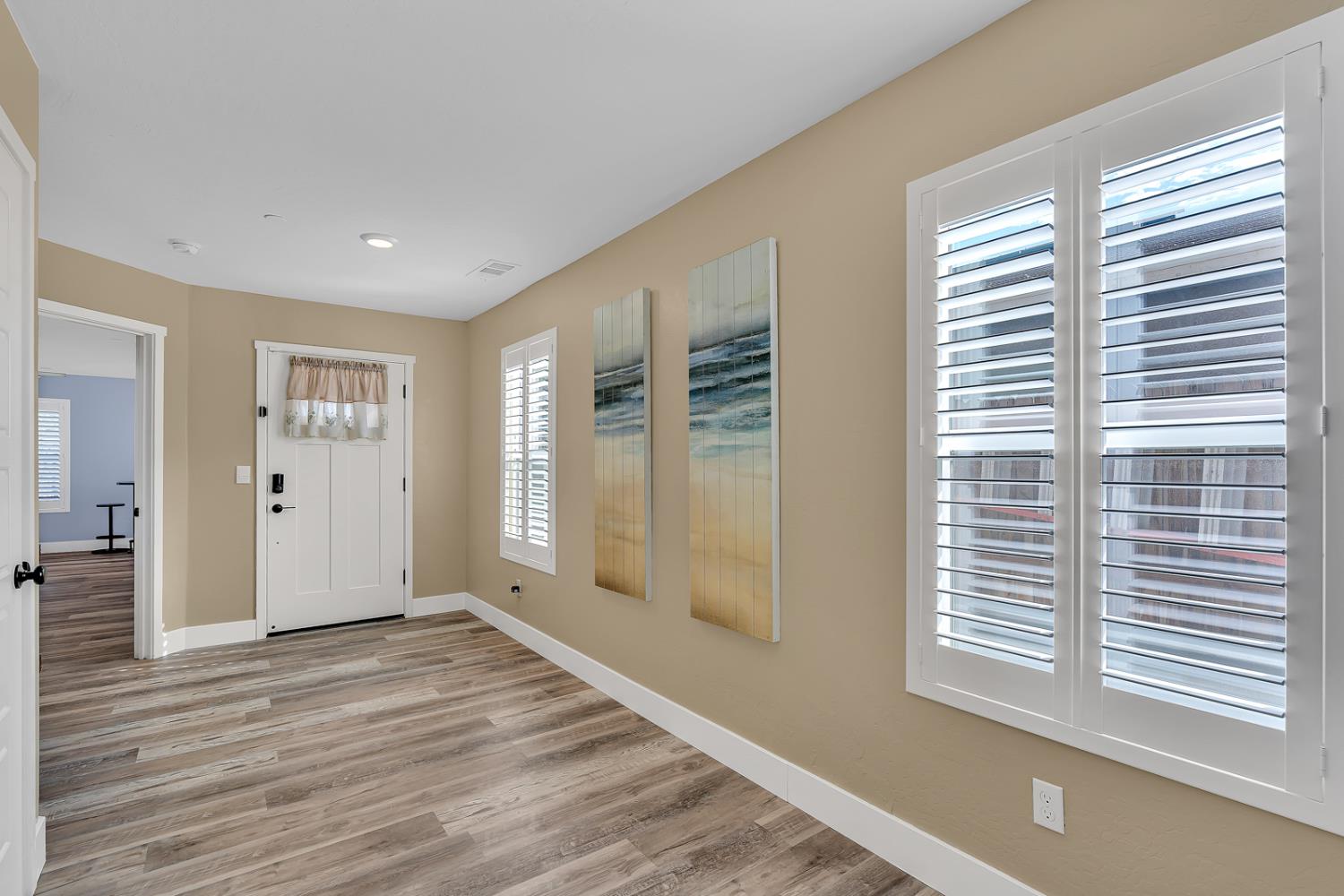 409 Sansoni St, Los Banos, CA 93635