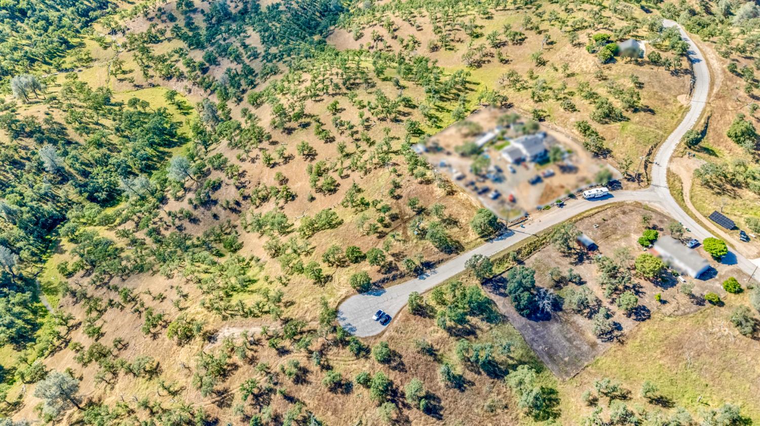 2480 Medina Ct, La Grange, CA 95329