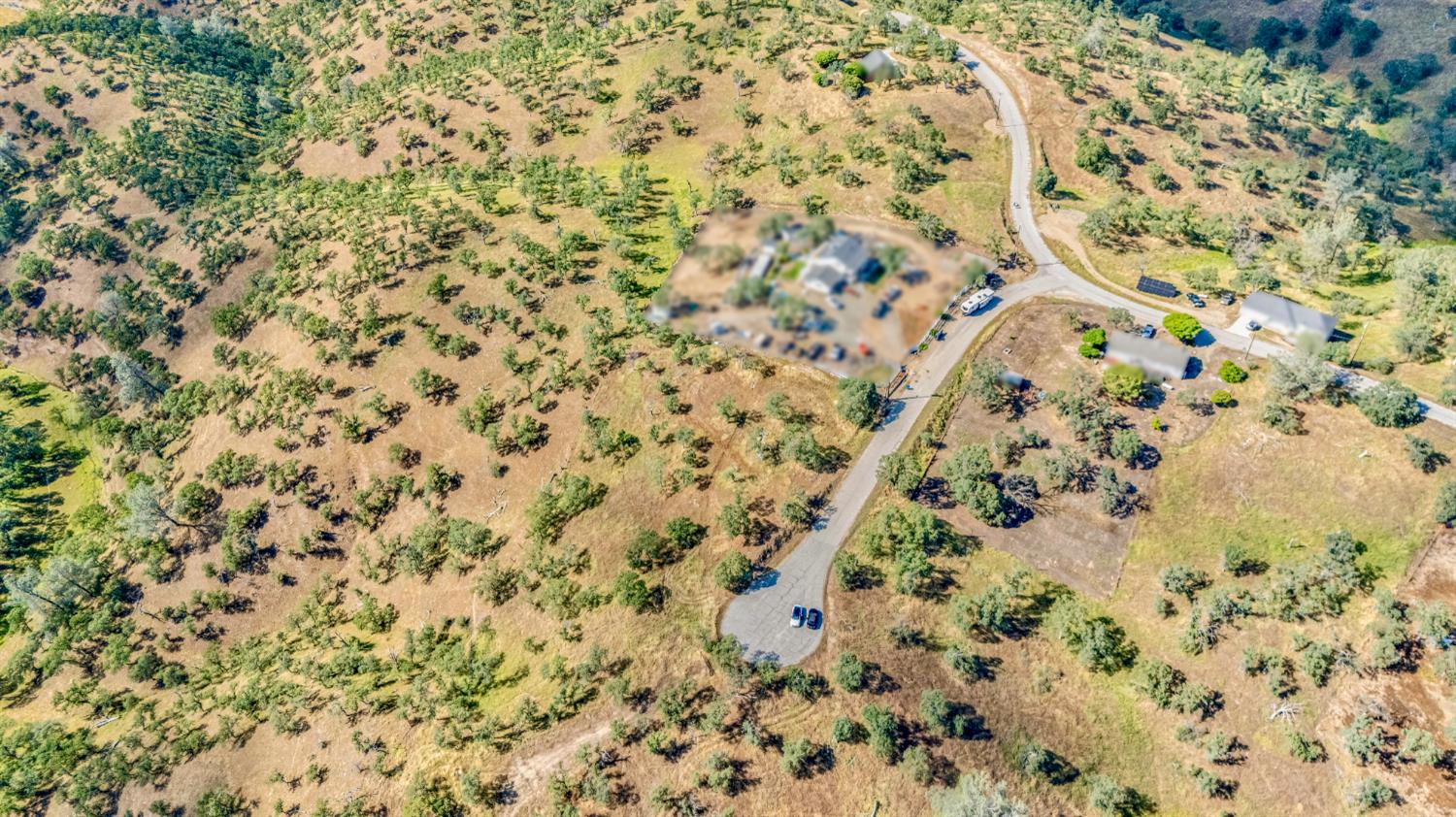 2480 Medina Ct, La Grange, CA 95329