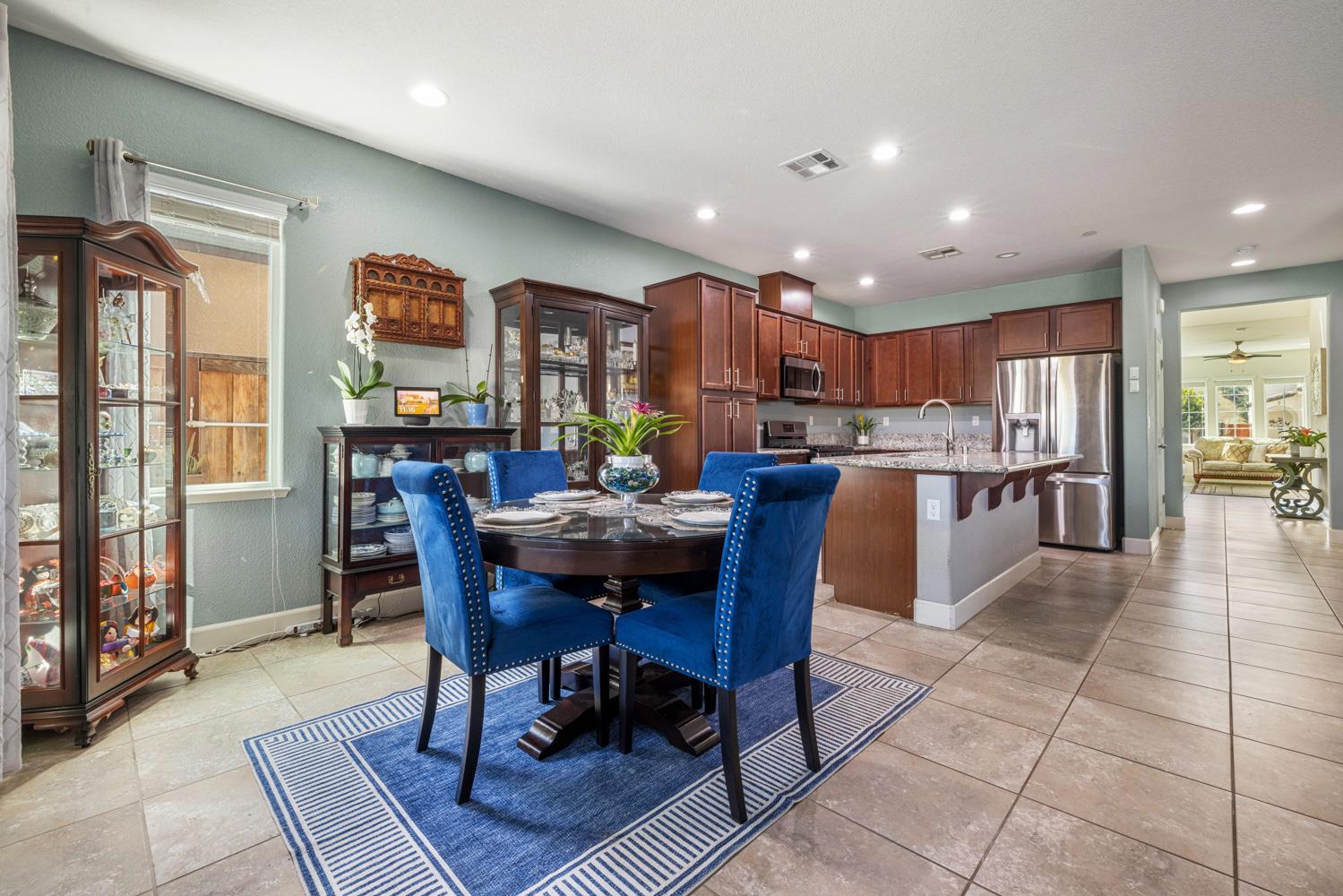 9629 Cabernet Ct, Patterson, CA 95363