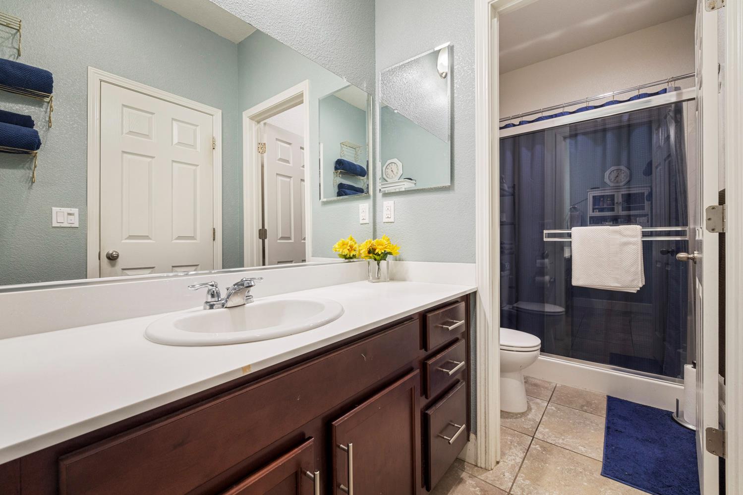 9629 Cabernet Ct, Patterson, CA 95363