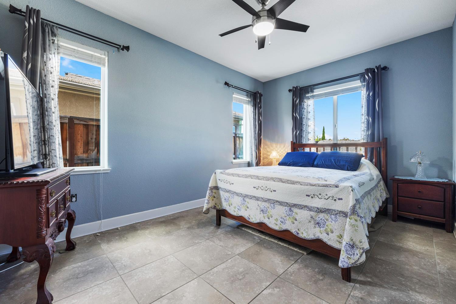 9629 Cabernet Ct, Patterson, CA 95363