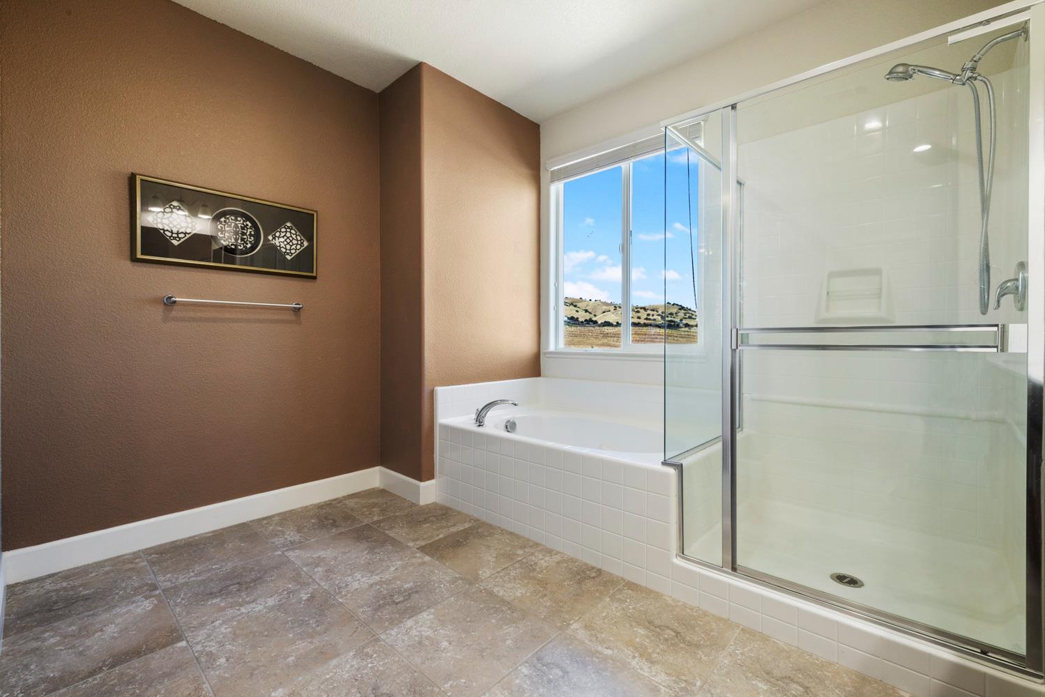 9629 Cabernet Ct, Patterson, CA 95363