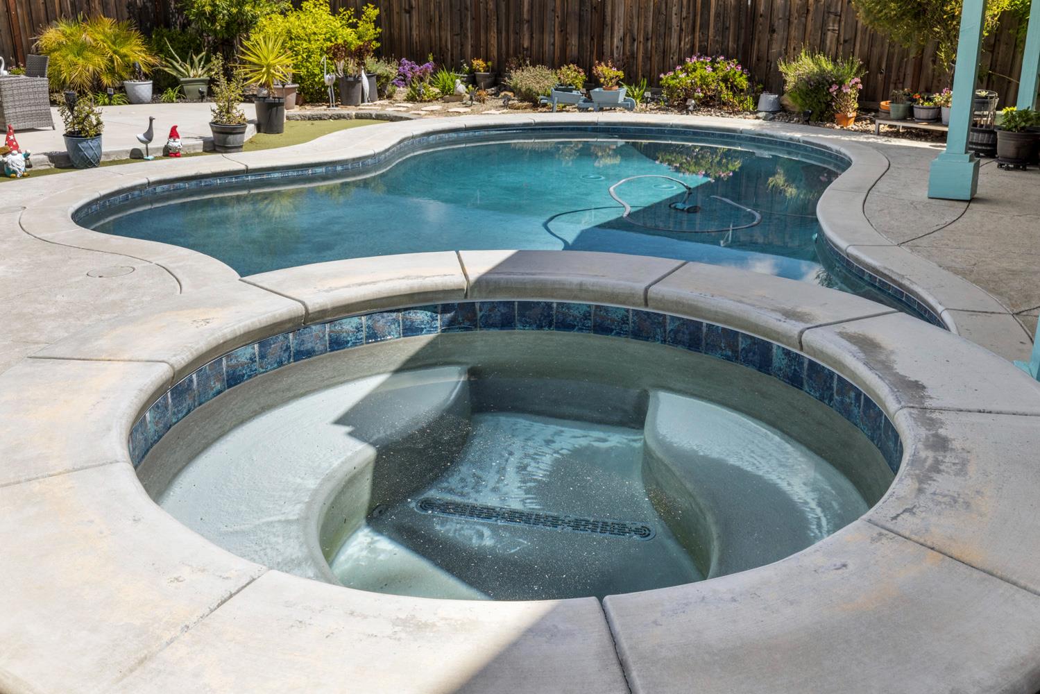 9629 Cabernet Ct, Patterson, CA 95363