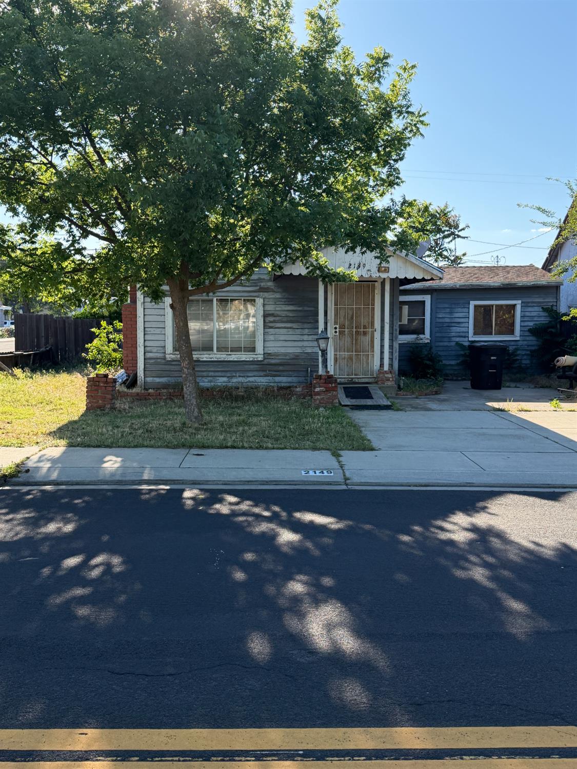 2149 5th, Hughson, CA 95326