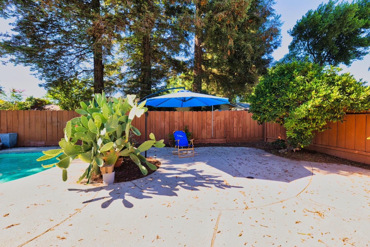 2613 S Surrey Ave, Modesto, CA 95355
