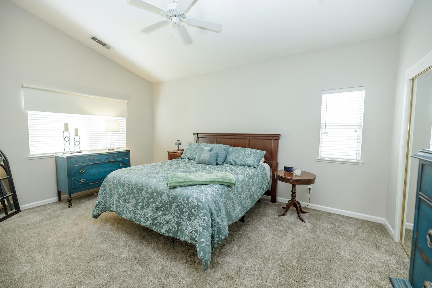 2505 Mission Ct, Escalon, CA 95320