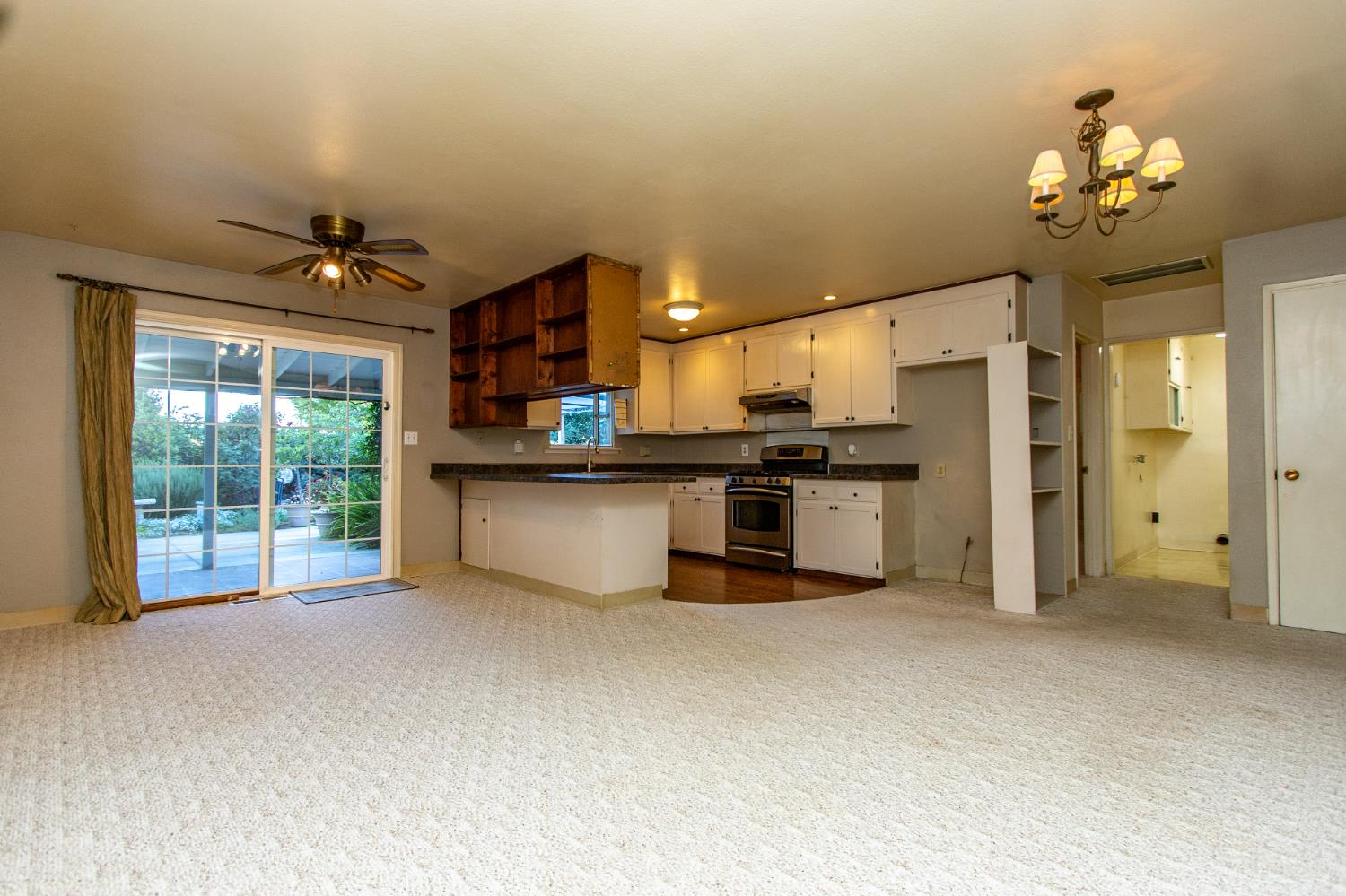 1705 Larkspur Pl, Turlock, CA 95380