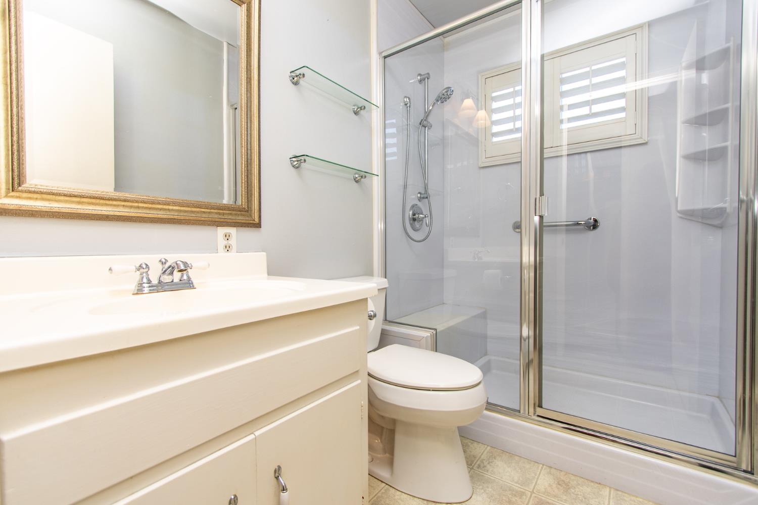 1705 Larkspur Pl, Turlock, CA 95380