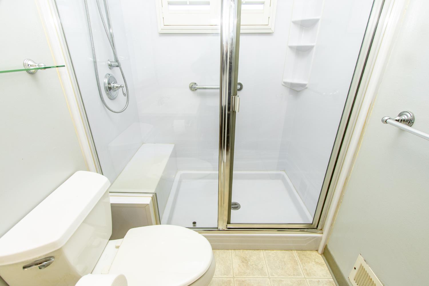 1705 Larkspur Pl, Turlock, CA 95380