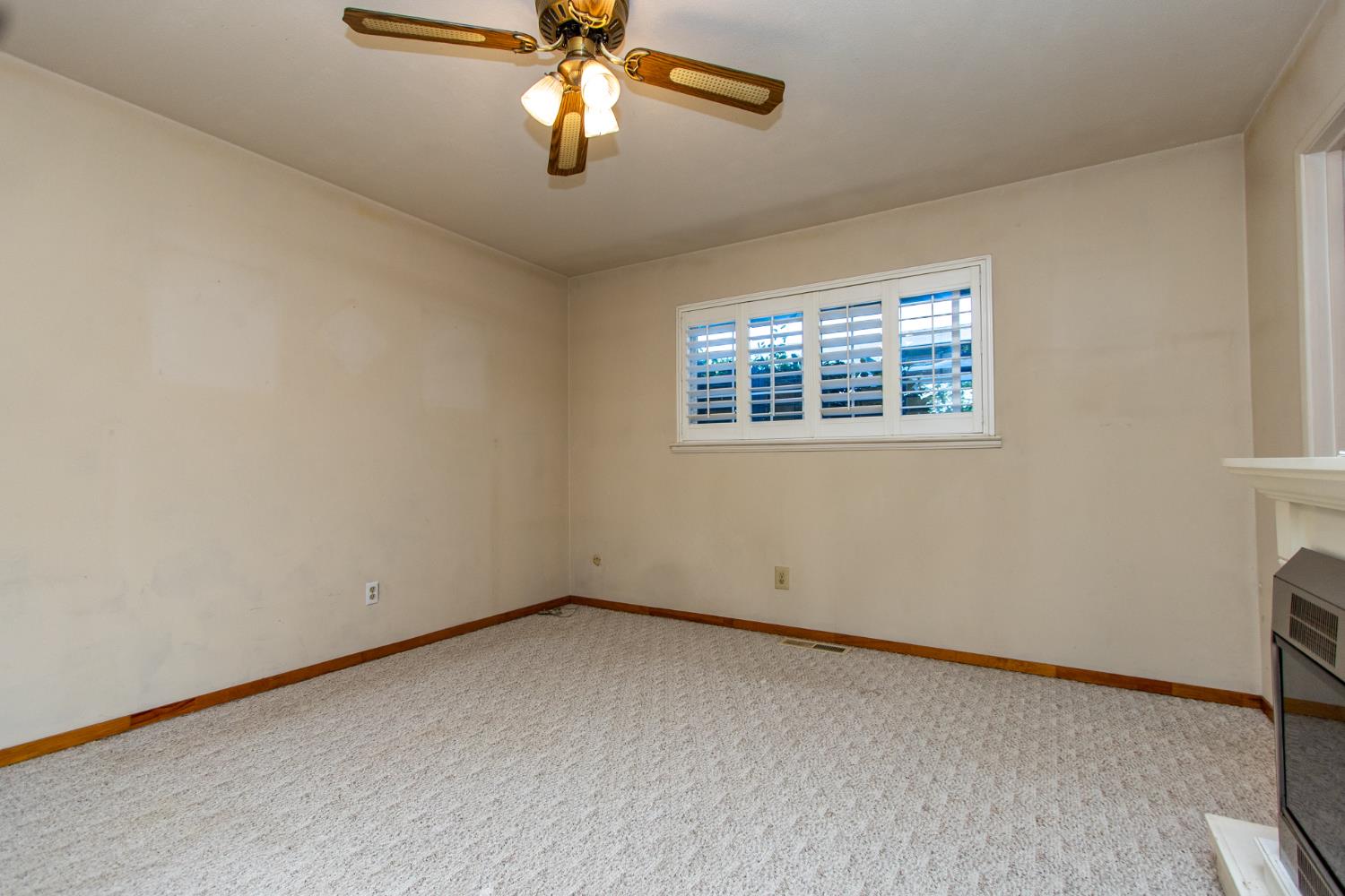 1705 Larkspur Pl, Turlock, CA 95380