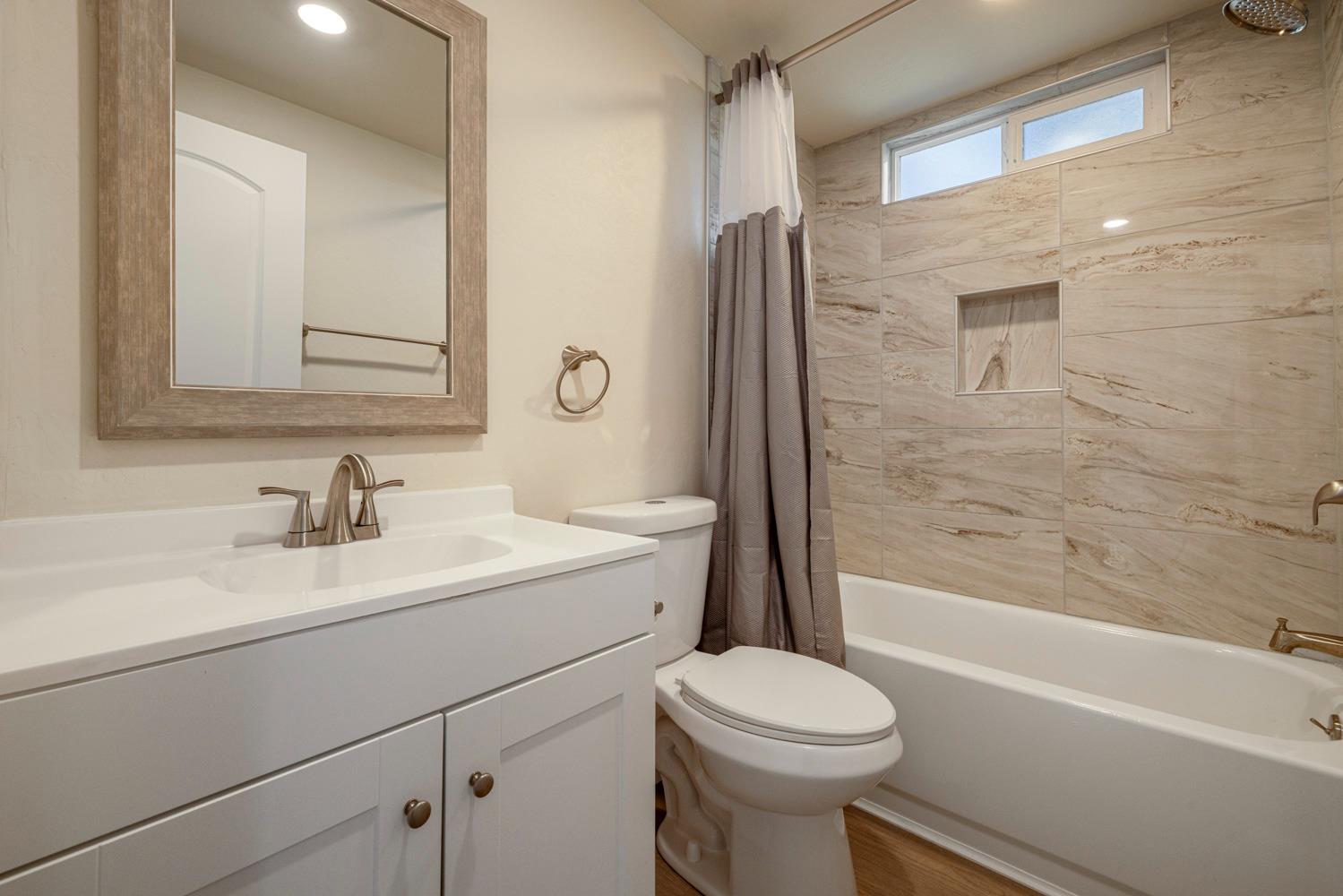 2324 Quail Hill Rd, Copperopolis, CA 95228