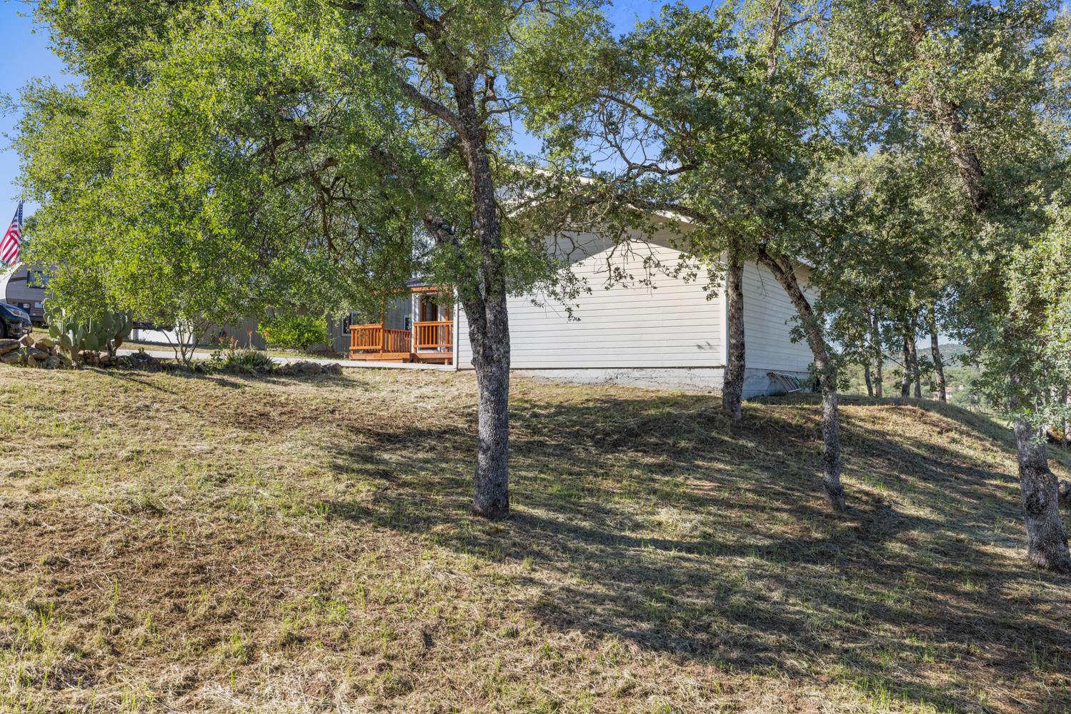 2324 Quail Hill Rd, Copperopolis, CA 95228