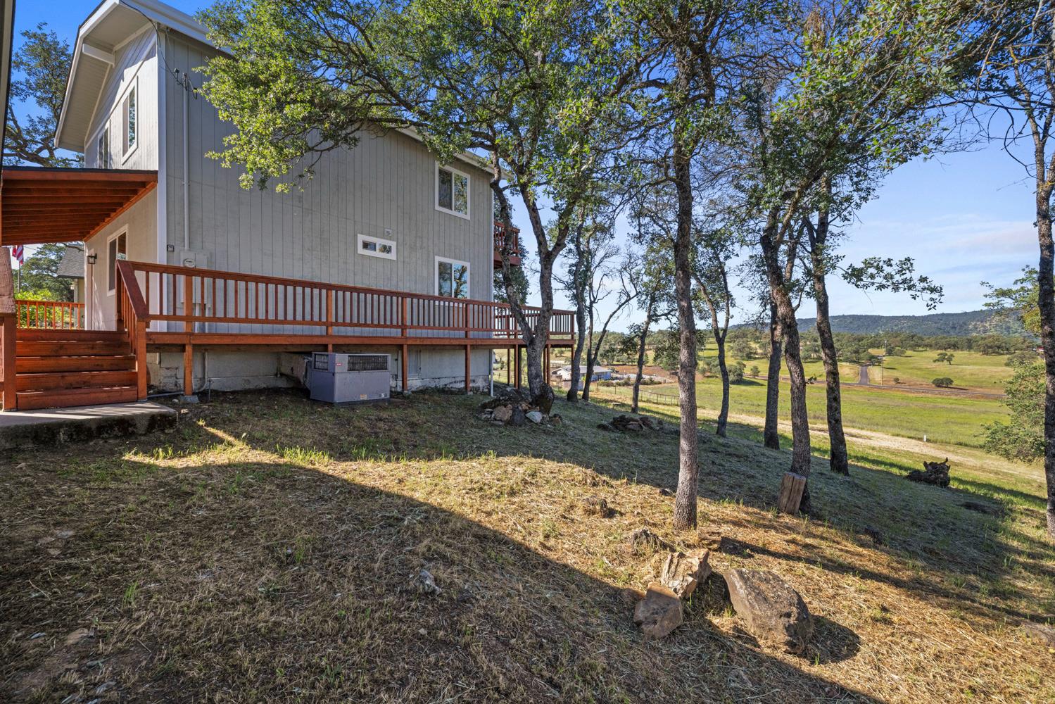 2324 Quail Hill Rd, Copperopolis, CA 95228