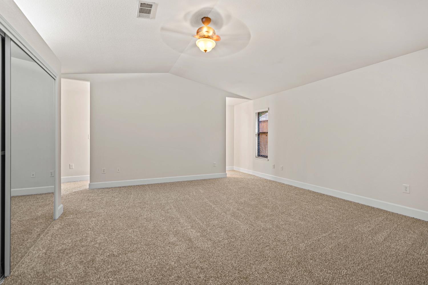 3829 Mondrian Dr, Modesto, CA 95356