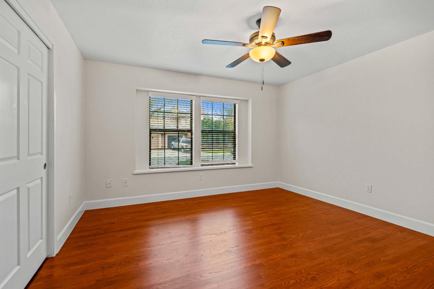 3829 Mondrian Dr, Modesto, CA 95356