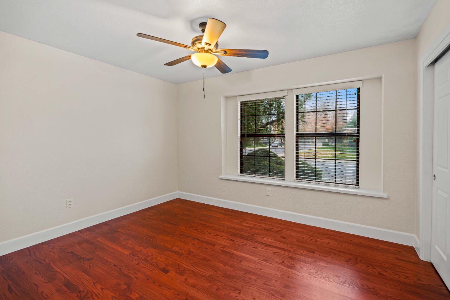 3829 Mondrian Dr, Modesto, CA 95356