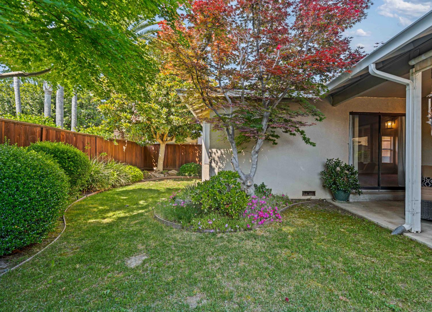 3829 Mondrian Dr, Modesto, CA 95356