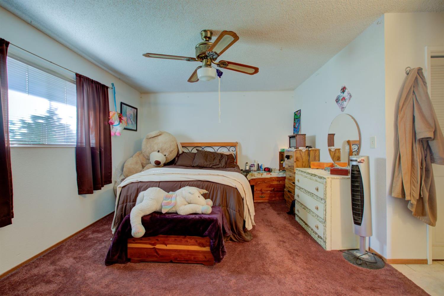 16067 Acacia St, Delhi, CA 95315