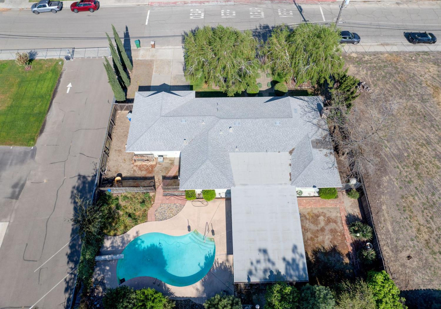 16067 Acacia St, Delhi, CA 95315