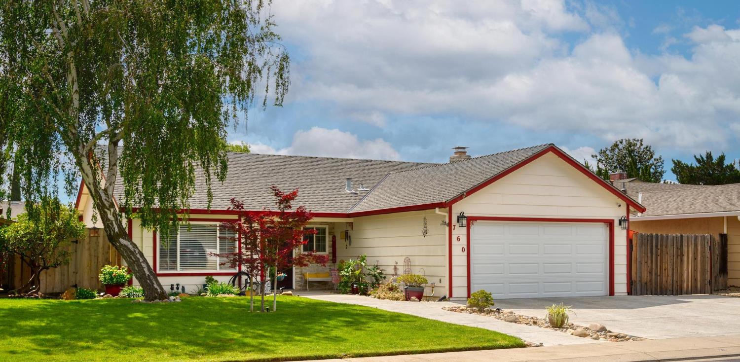 760 Pebble Way, Manteca, CA 95336