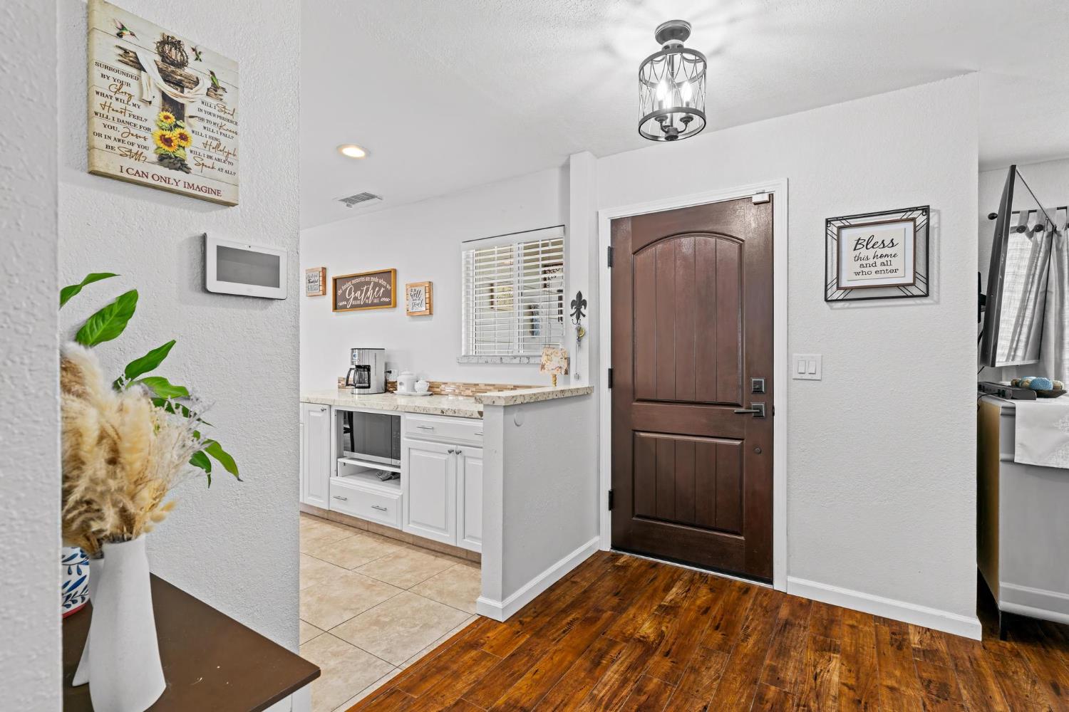 760 Pebble Way, Manteca, CA 95336