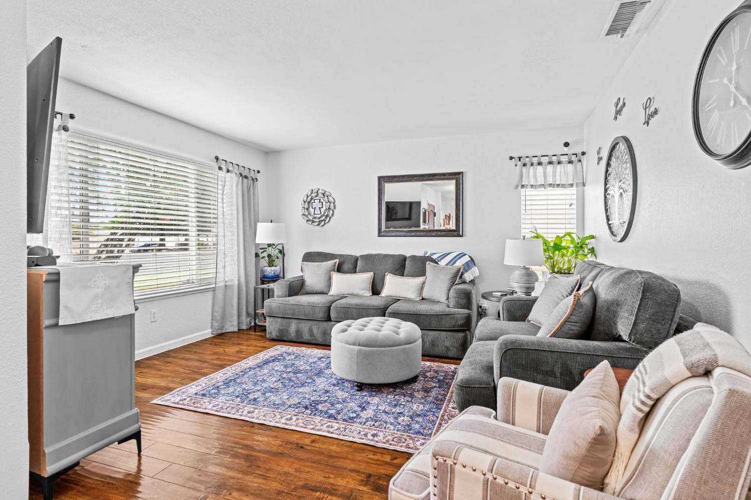 760 Pebble Way, Manteca, CA 95336