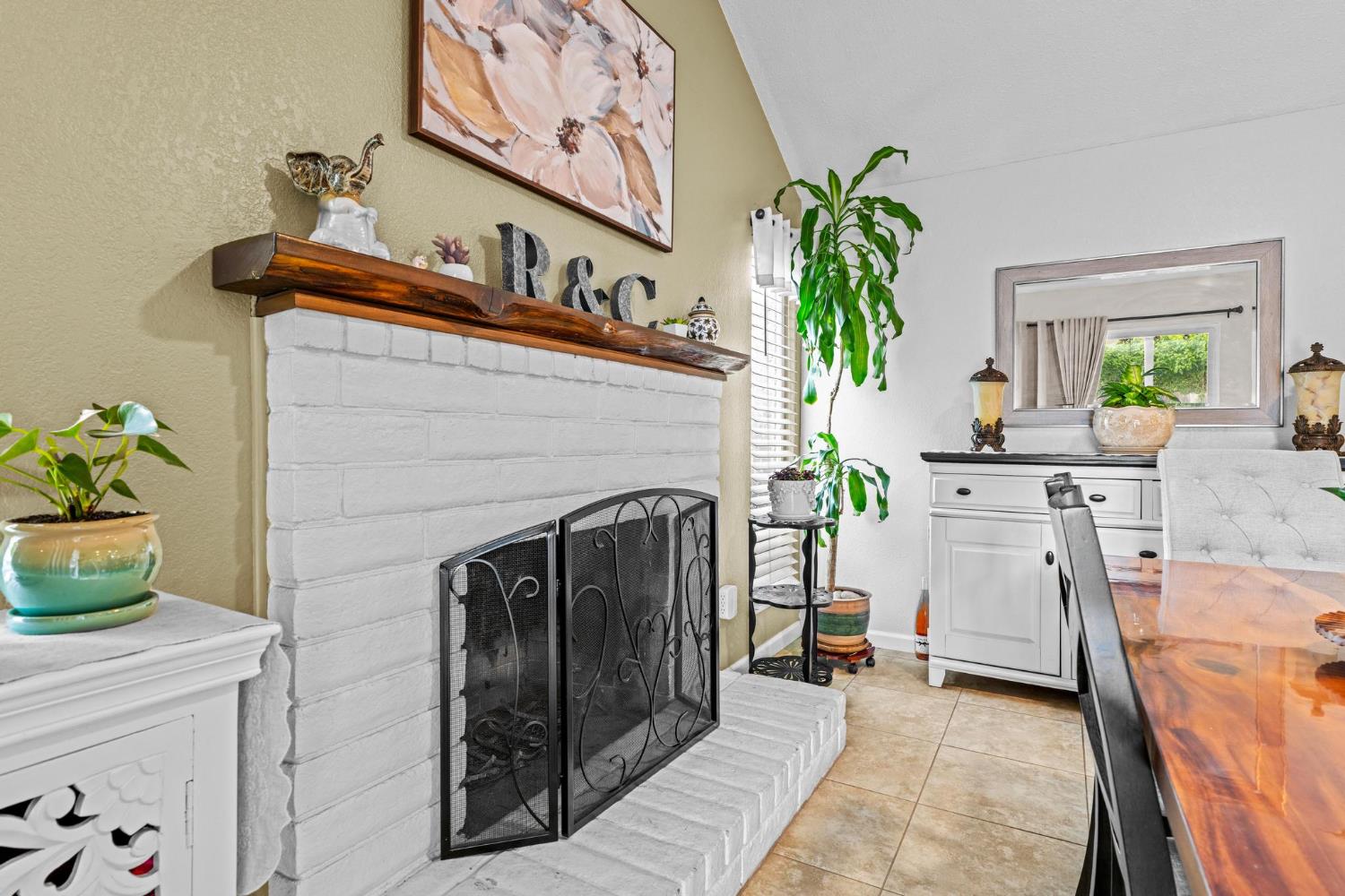 760 Pebble Way, Manteca, CA 95336