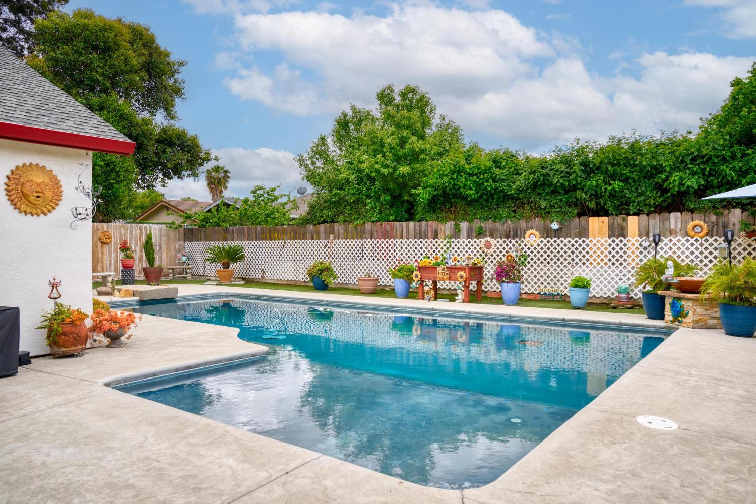 760 Pebble Way, Manteca, CA 95336