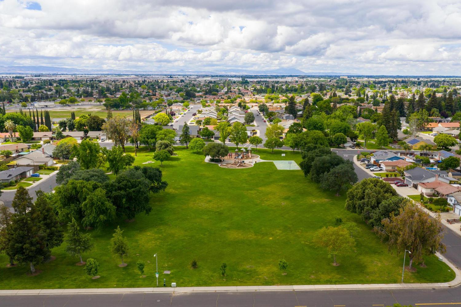 760 Pebble Way, Manteca, CA 95336