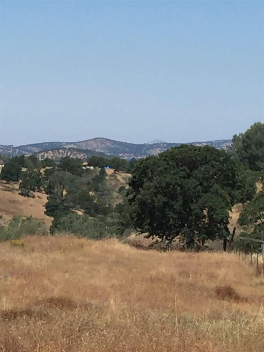 14754 Navarro Ct, La Grange, CA 95329