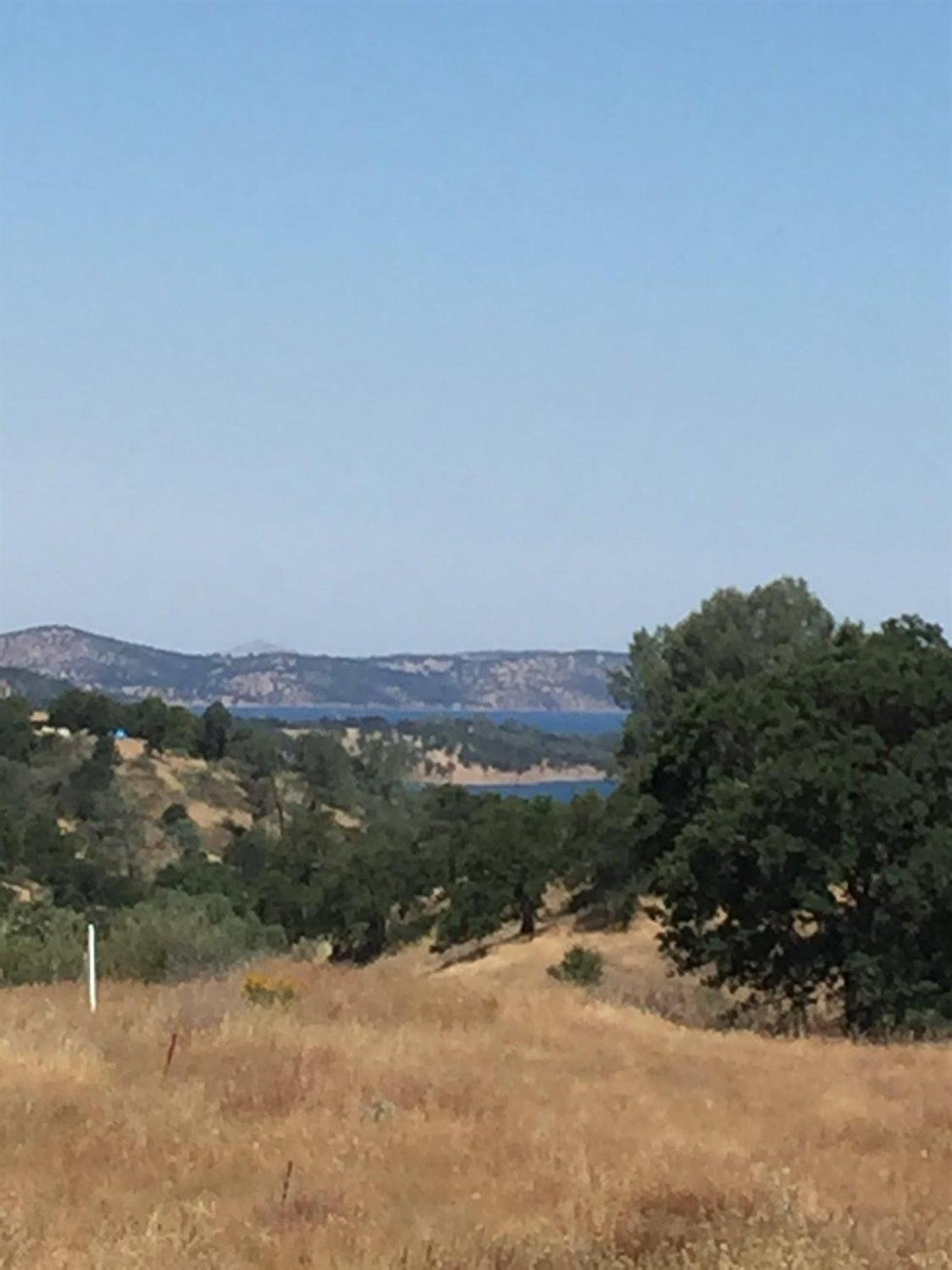 14754 Navarro Ct, La Grange, CA 95329