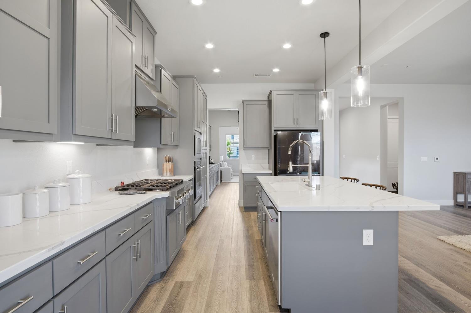 2516 Orinoco Ave, Manteca, CA 95337