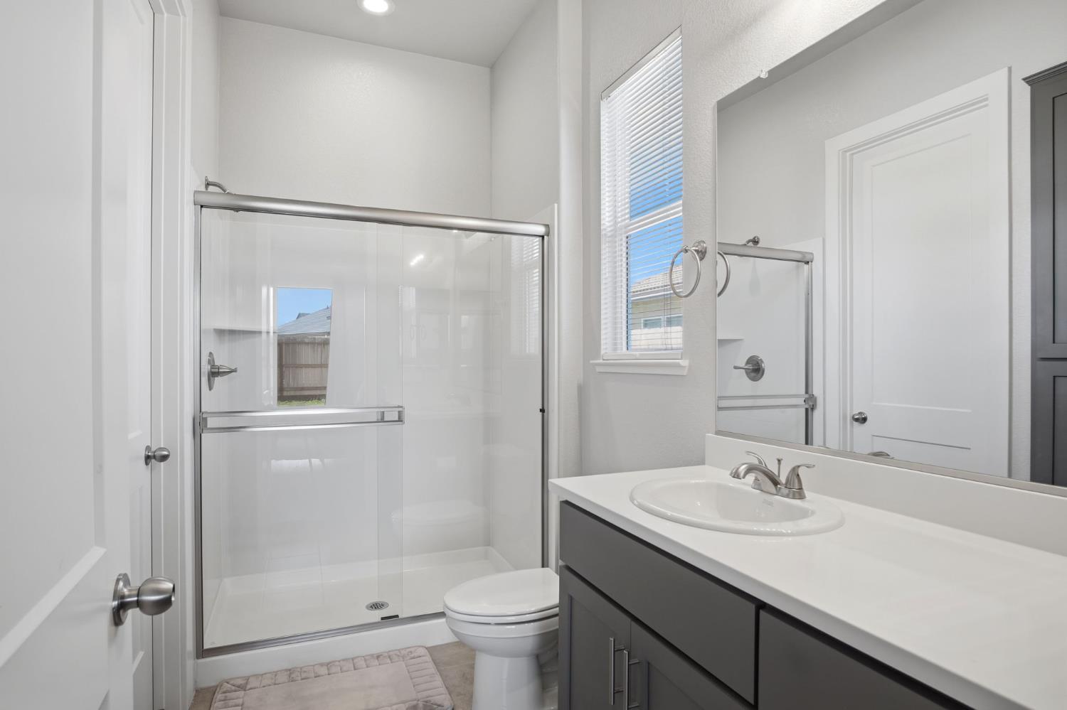 2516 Orinoco Ave, Manteca, CA 95337