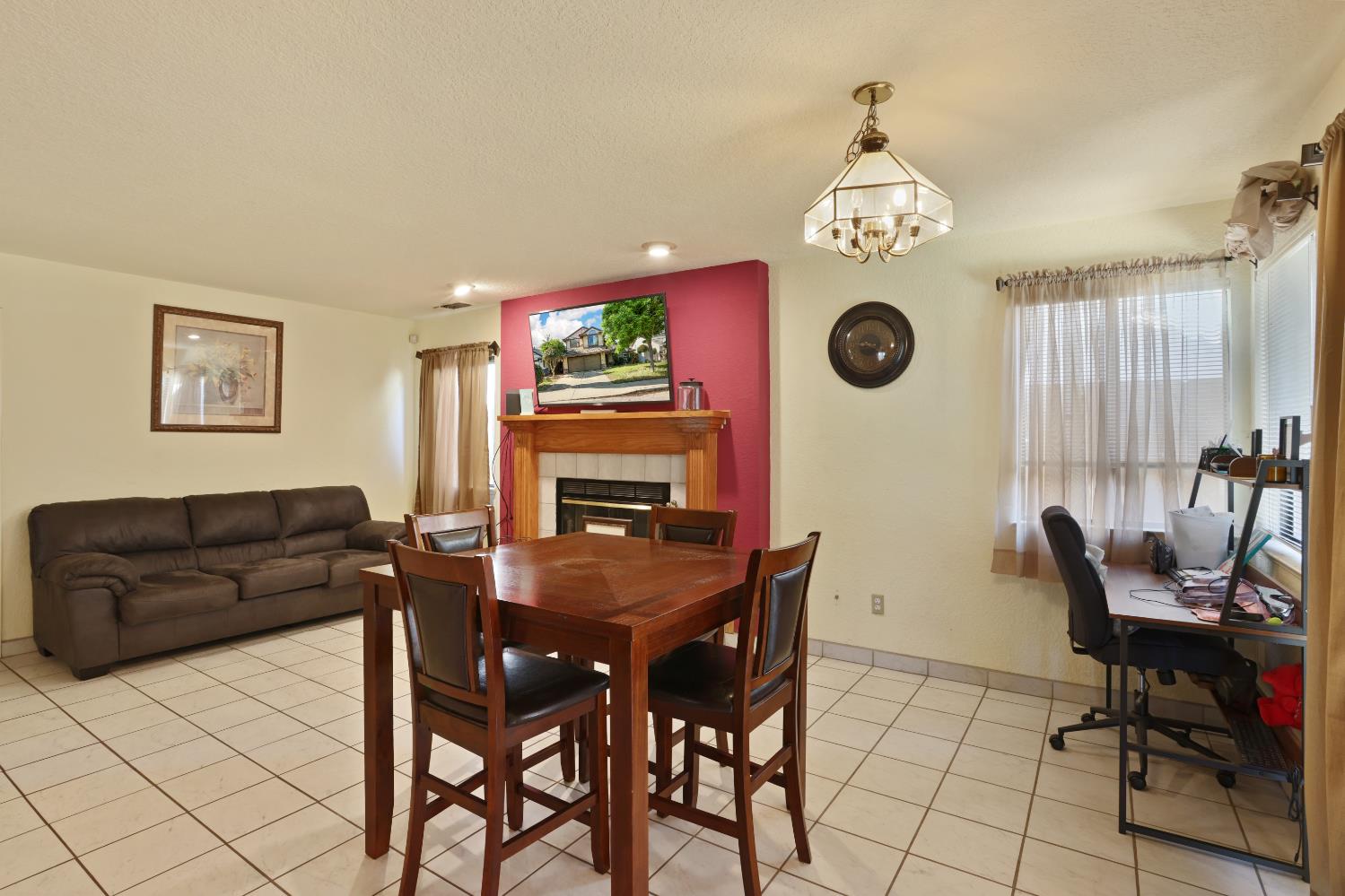 2008 Sheldon Dr, Modesto, CA 95350