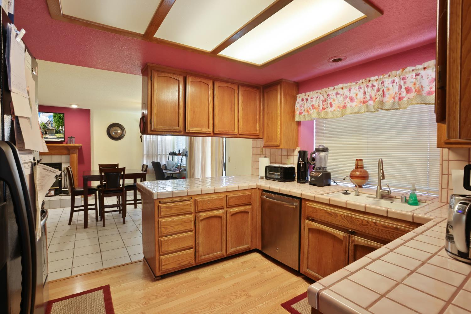 2008 Sheldon Dr, Modesto, CA 95350